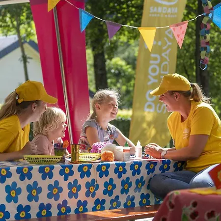 Кемпинг Cocoon 44p 2bdrms Airconpremium Grupont