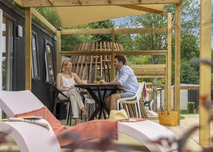 Cocoon 44p 2bdrms Airconpremium *